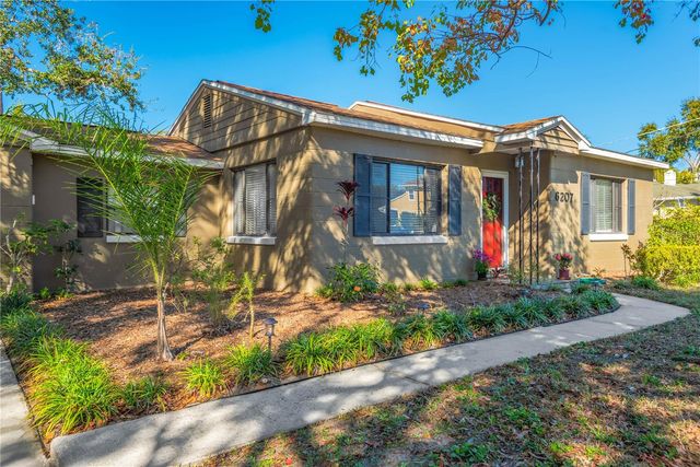 6207 S KELLY ROAD, Tampa, FL 33611