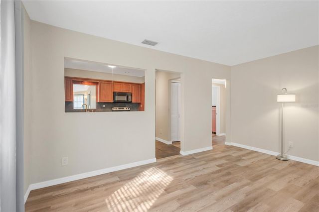 6207 S KELLY ROAD, Tampa, FL 33611