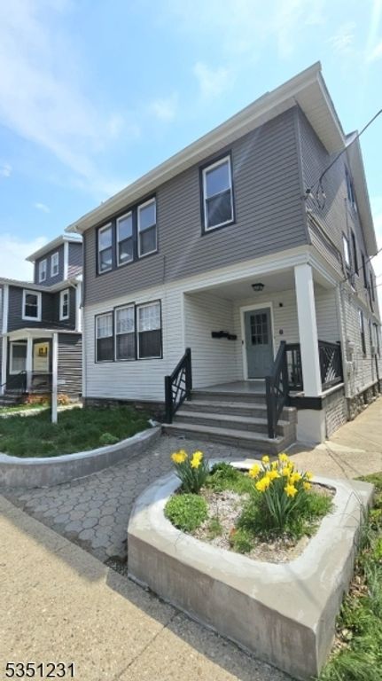 8 Boyden Pkwy 2, Maplewood Twp., NJ 07040