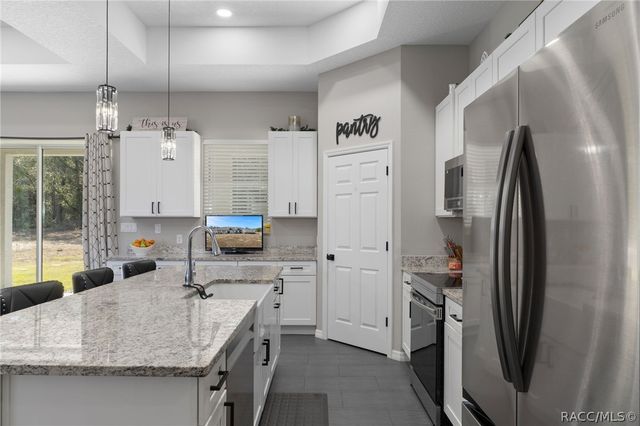 74 E Dusty Court, Hernando, FL 34442