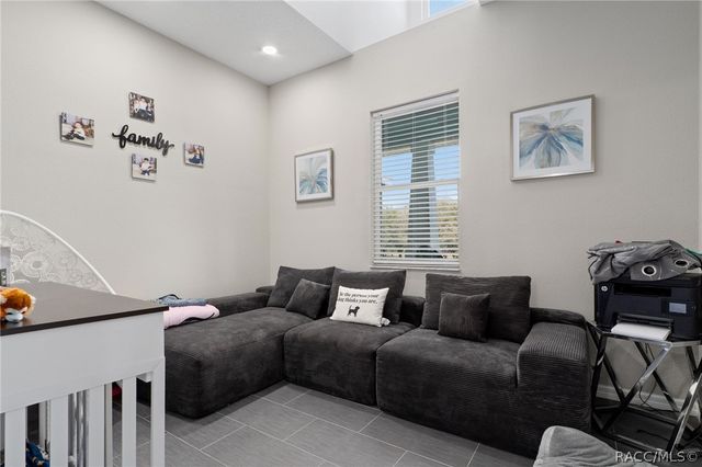 74 E Dusty Court, Hernando, FL 34442