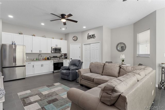 74 E Dusty Court, Hernando, FL 34442