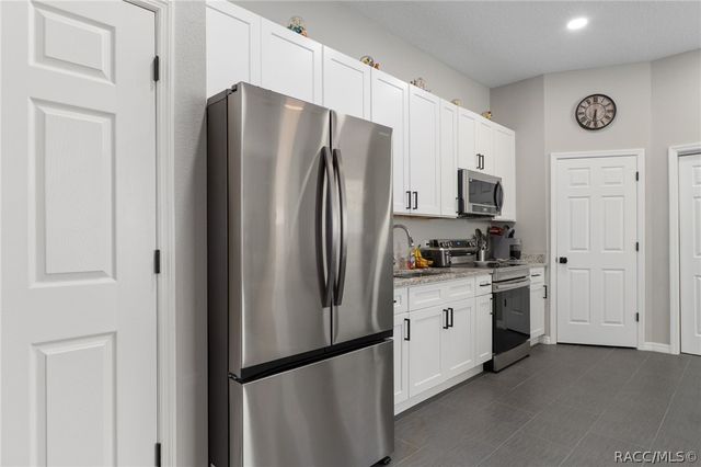 74 E Dusty Court, Hernando, FL 34442