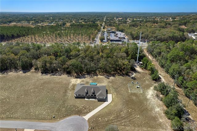 74 E Dusty Court, Hernando, FL 34442