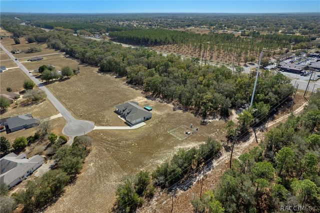 74 E Dusty Court, Hernando, FL 34442