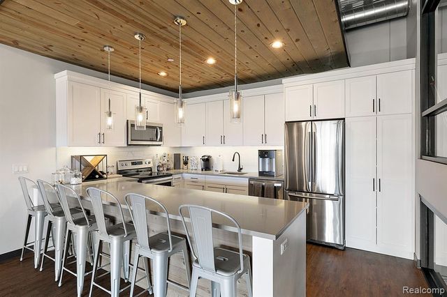 171 Speed Way, Pontiac, MI 48341