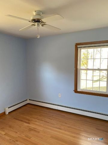 13 Curtis Street, Norwich, CT 06360