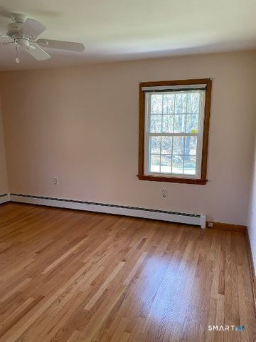 13 Curtis Street, Norwich, CT 06360
