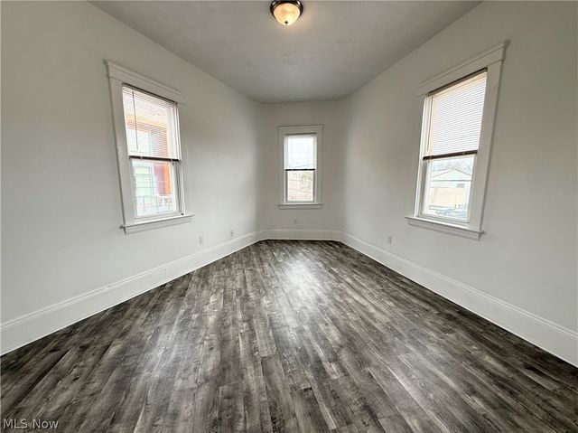 1884 E 120th Street, Cleveland, OH 44106