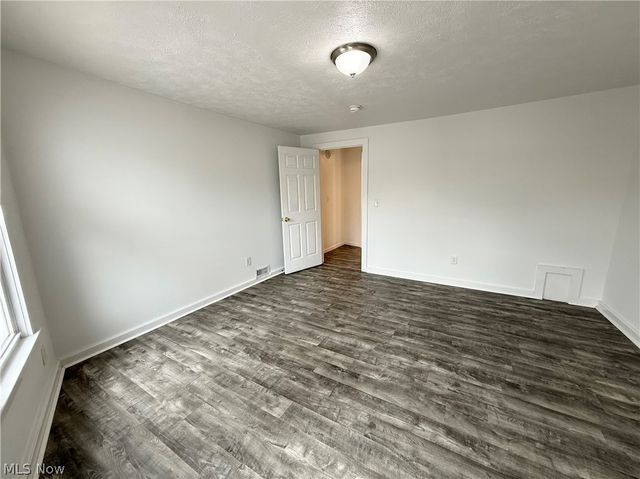 1884 E 120th Street, Cleveland, OH 44106