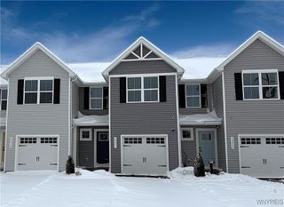 6233 Thornden Park Drive, Lockport Town, NY 14094