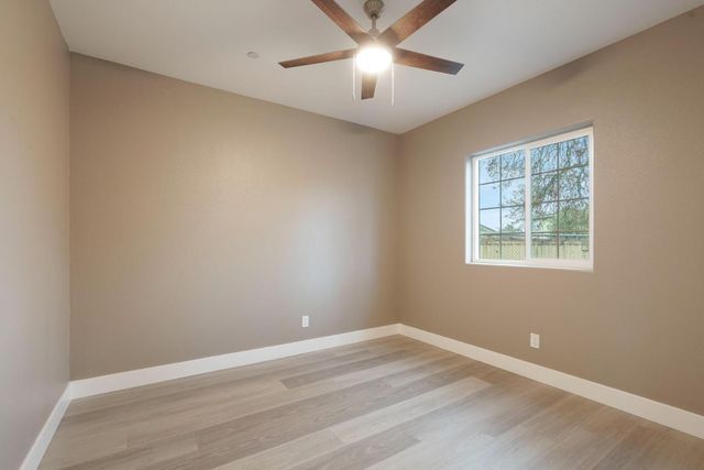 9421 Carter Ct, Stockton, CA 95209