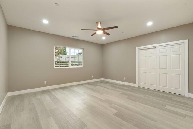 9421 Carter Ct, Stockton, CA 95209