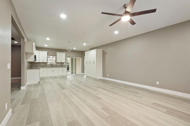 9421 Carter Ct, Stockton, CA 95209