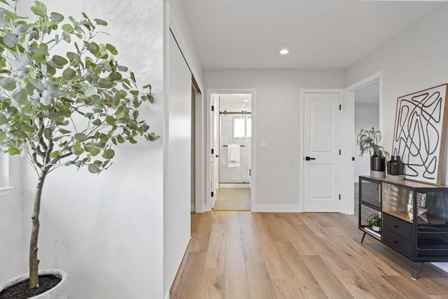 131 Yawl Court, Foster City, CA 94404