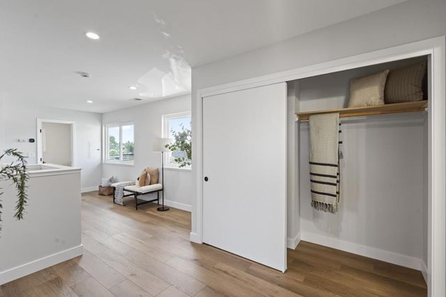 131 Yawl Court, Foster City, CA 94404