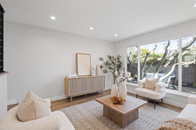 131 Yawl Court, Foster City, CA 94404