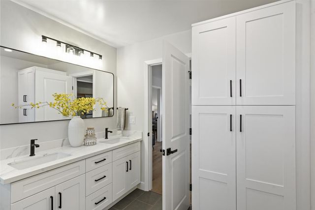 131 Yawl Court, Foster City, CA 94404