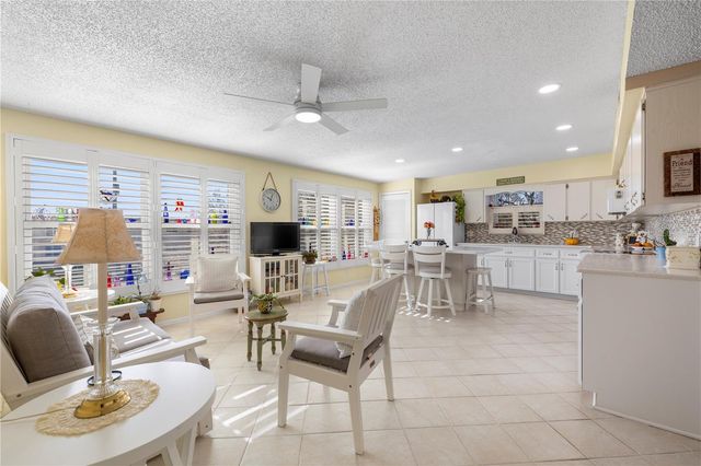 2221 SWEDISH DRIVE 55, Clearwater, FL 33763