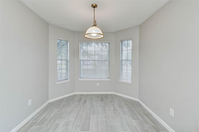 7815 Barnhill Drive, Humble, TX 77338