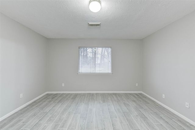 7815 Barnhill Drive, Humble, TX 77338
