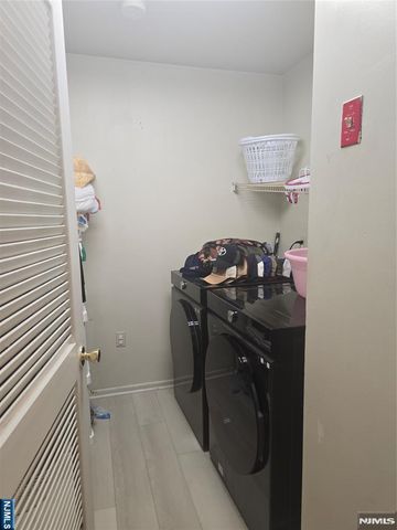 43-45 Brookdale Avenue, Newark, NJ 07106