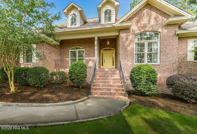 62 Stoneykirk Drive, Pinehurst, NC 28374