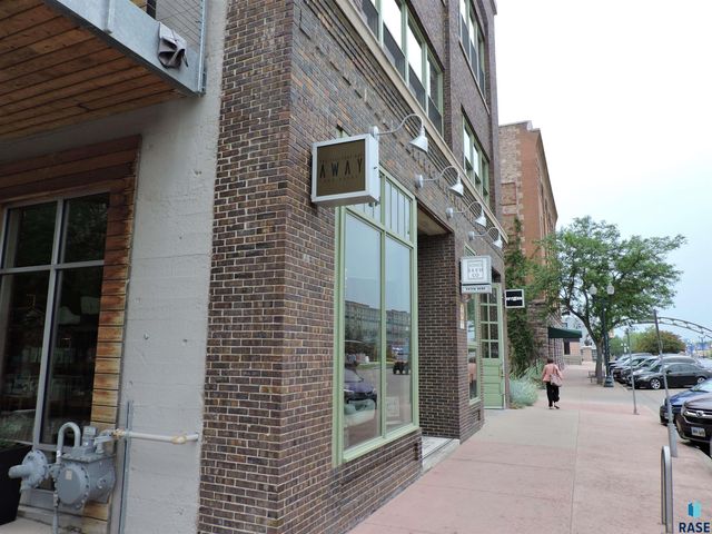 421 N Phillips Ave Apt 406, Sioux Falls, SD 57104