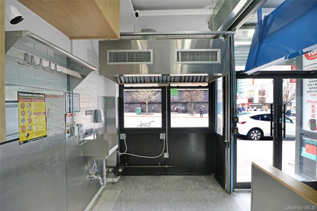 4125 Kissena Boulevard, Flushing, NY 11355