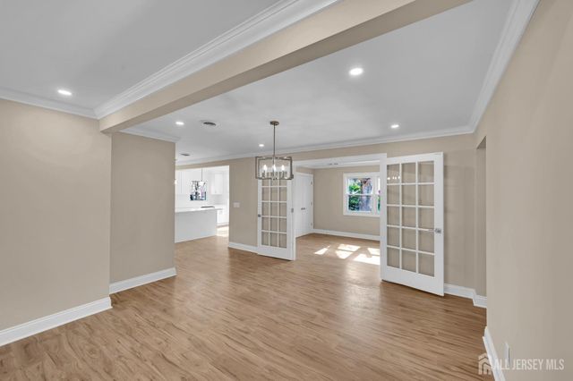 3 Pembroke Lane, Toms River, NJ 08757