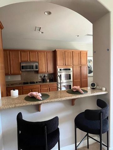 105 Rubino Court, Palm Desert, CA 92211