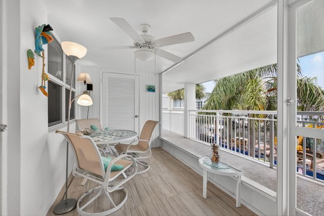 111 Shore Court 301, North Palm Beach, FL 33408