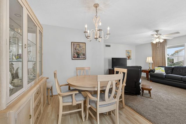 111 Shore Court 301, North Palm Beach, FL 33408