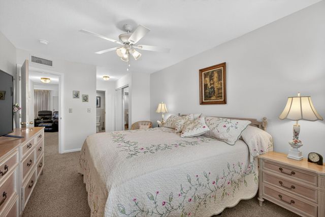 111 Shore Court 301, North Palm Beach, FL 33408