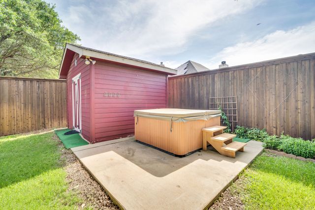 1631 Ross Drive, Midlothian, TX 76065