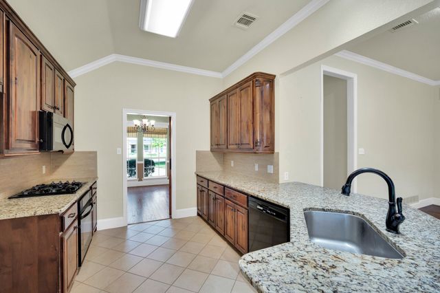 1631 Ross Drive, Midlothian, TX 76065