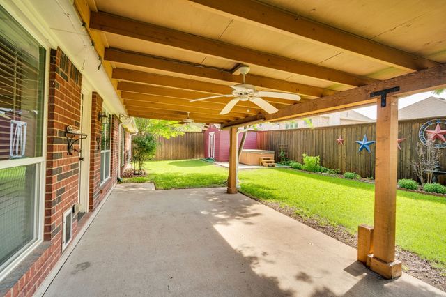 1631 Ross Drive, Midlothian, TX 76065