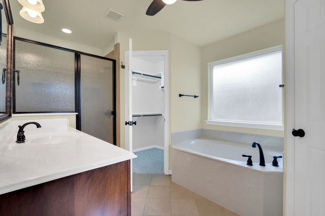 1631 Ross Drive, Midlothian, TX 76065