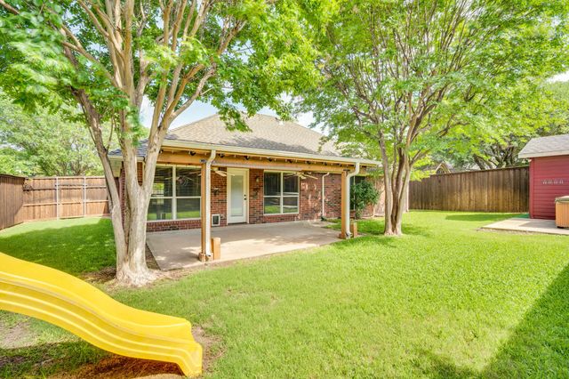 1631 Ross Drive, Midlothian, TX 76065