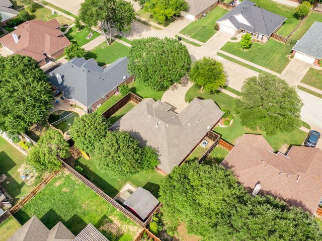 1631 Ross Drive, Midlothian, TX 76065