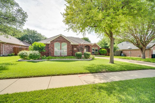 1631 Ross Drive, Midlothian, TX 76065