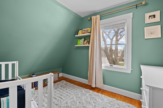 31 Howe St, Quincy, MA 02169