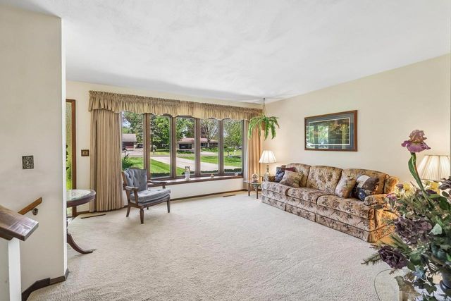 3745 Elna Road, Madison, WI 53718