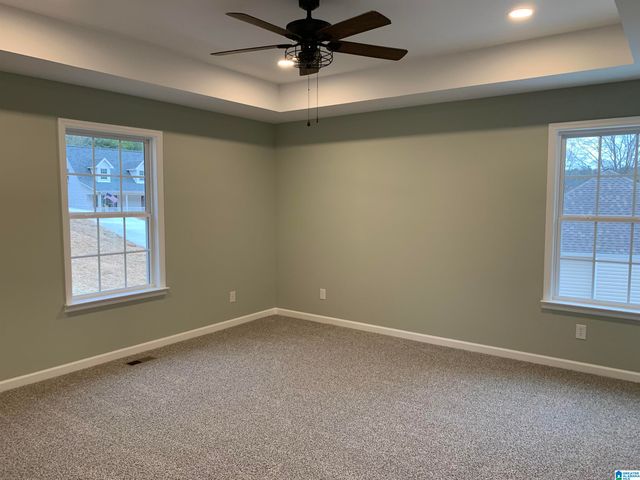 821 LAKESHORE CIRCLE, Warrior, AL 35180