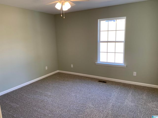 821 LAKESHORE CIRCLE, Warrior, AL 35180