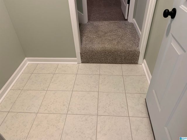 821 LAKESHORE CIRCLE, Warrior, AL 35180