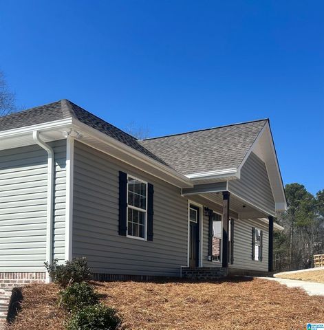 821 LAKESHORE CIRCLE, Warrior, AL 35180