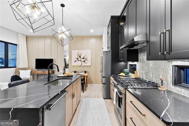 1968 8th Street 6, Atlanta, GA 30341