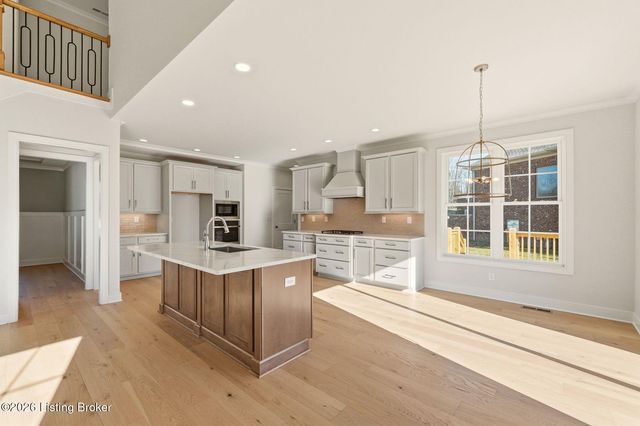 17614 Fox Spring Way, Louisville, KY 40245