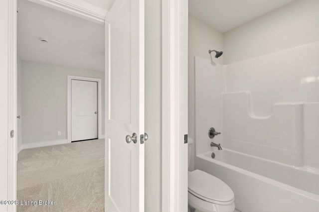 17614 Fox Spring Way, Louisville, KY 40245